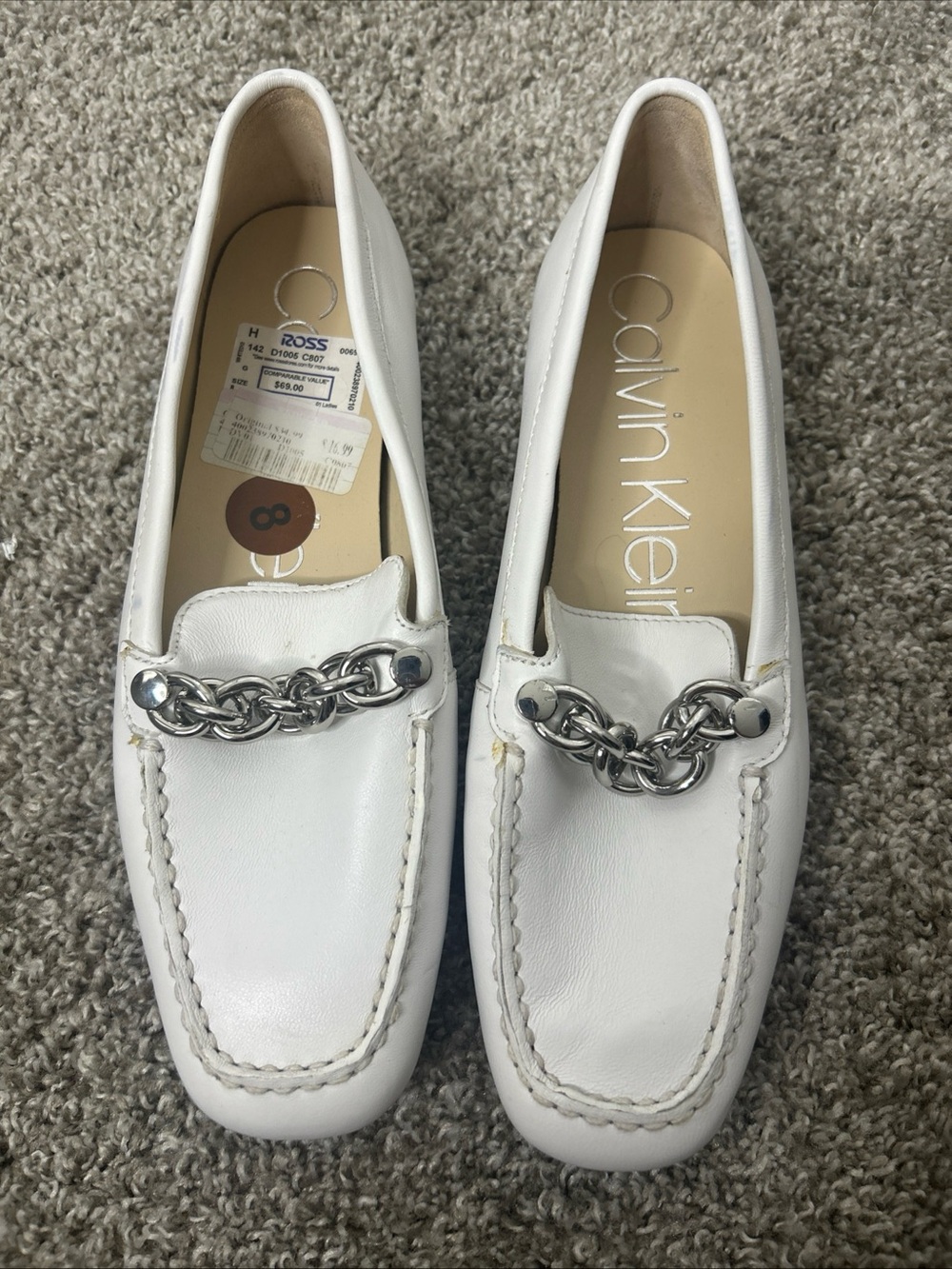 Calvin Klein Womens Chain Detail White Loafers Size 8M